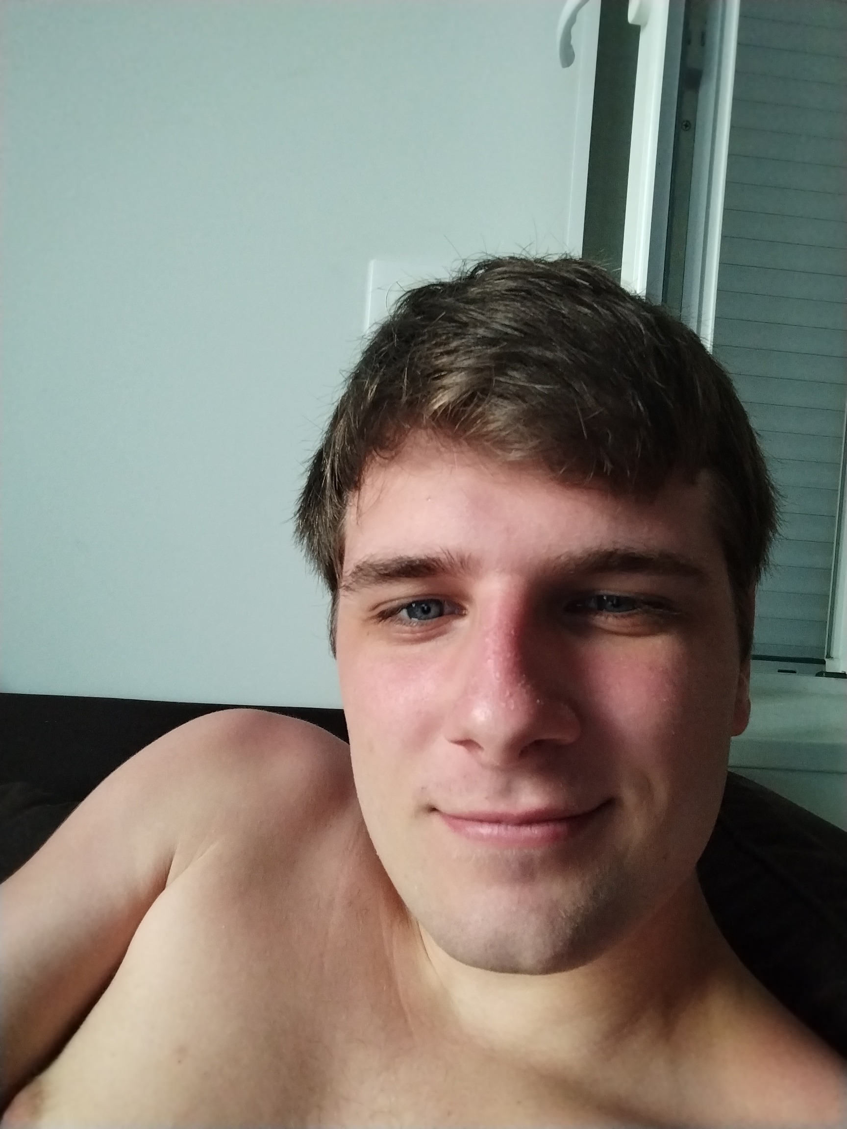 Berkay, 23 ans, Saint-Firmin-sur-Loire
