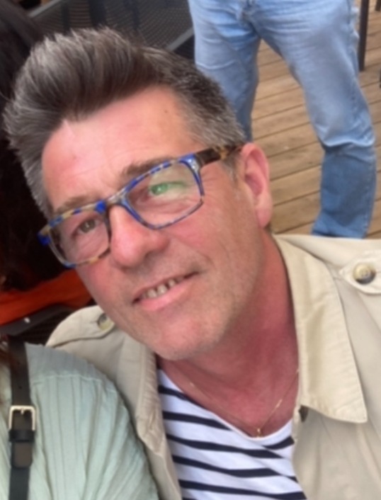Elli, 45 ans, Montcresson