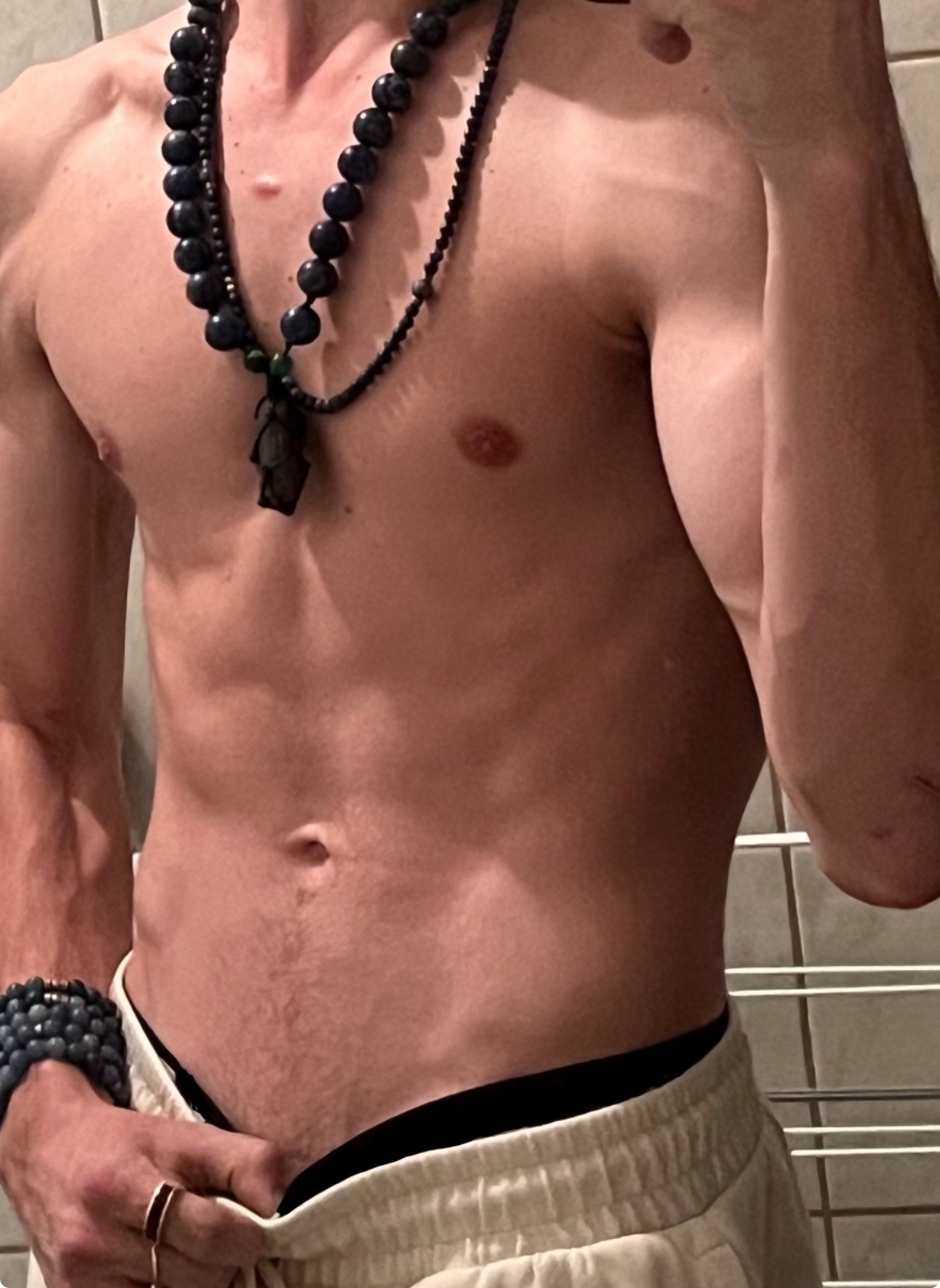 Kency, 22 ans, Saint-Jean-de-Braye