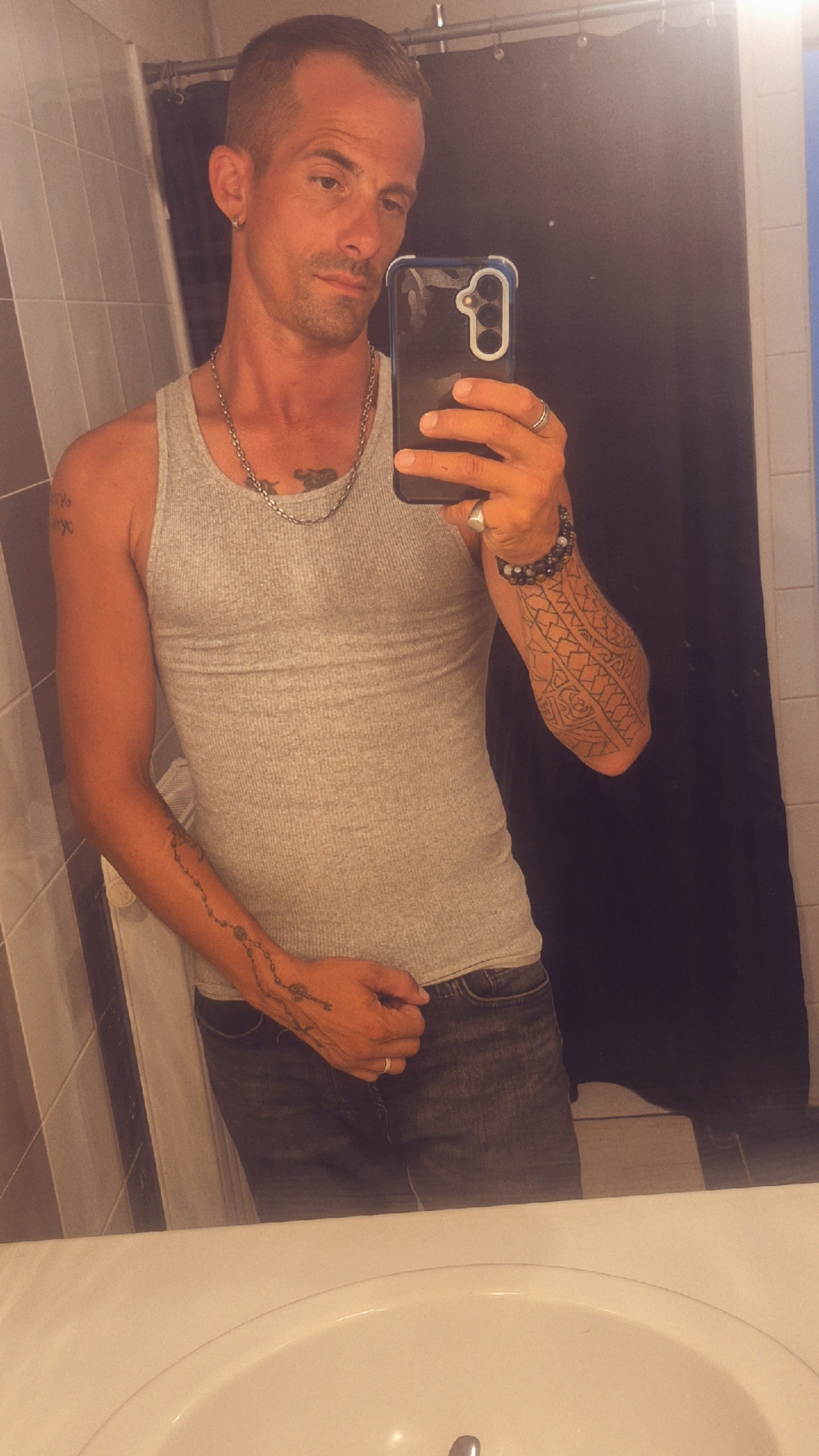 Gengis, 34 ans, Tivernon
